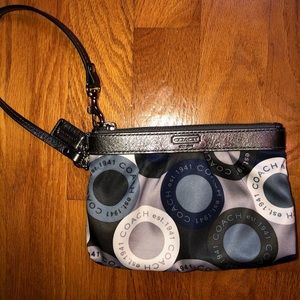 Never used coach wristlet
